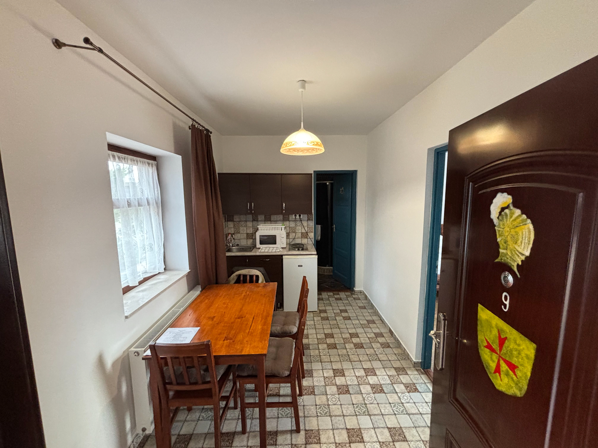 9-es Apartman (Bal alsó)